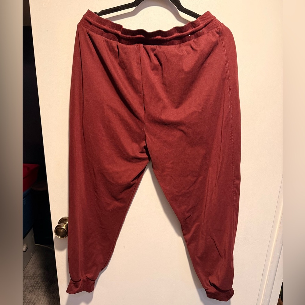 Rachel Zoe maroon Jogger Pants - Picture 5 of 5